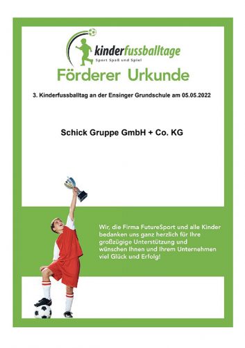 Schick-Gruppe-Soziales-Engagement_Kinderfussballtag-Ensinger-Grundschule